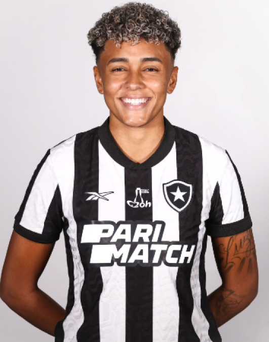 Sabrina Aguiar<h5>Right Back / Midfielder</h5>